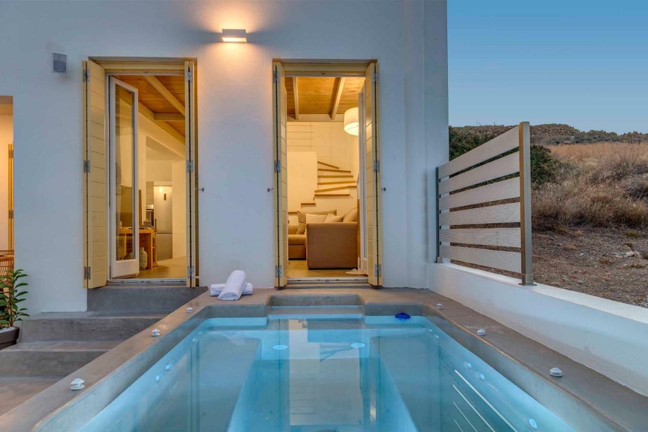 Villa Alba In Syros With Private Jacuzzi 아졸림노스 외부 사진