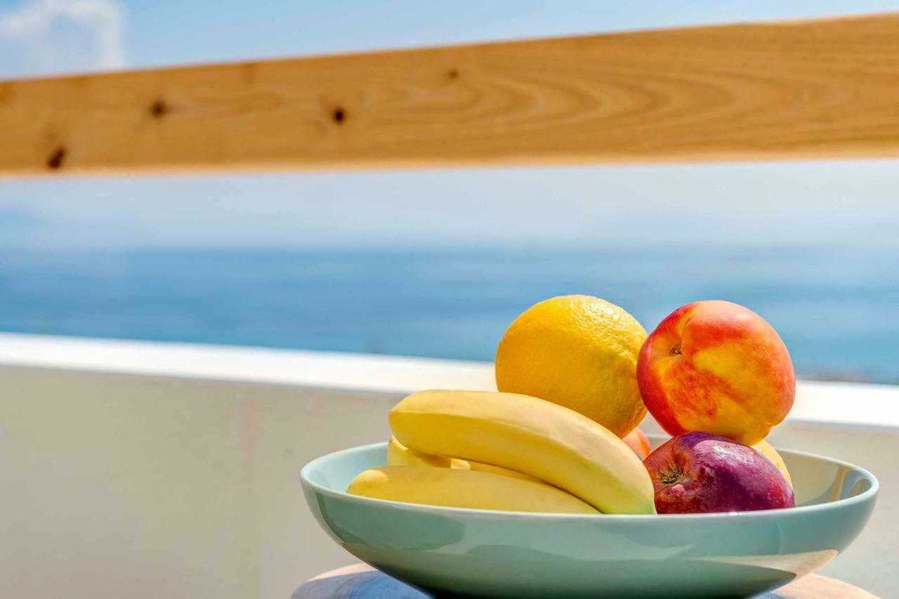 Villa Alba In Syros With Private Jacuzzi 아졸림노스 외부 사진
